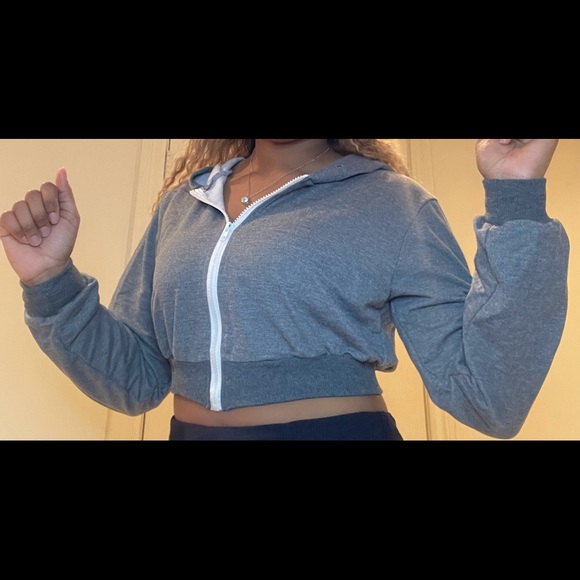CROPPED HODDIES - Picture 1 of 6